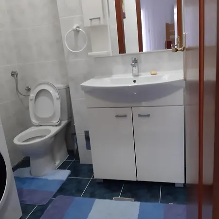 Апартаменты Ljubovic F